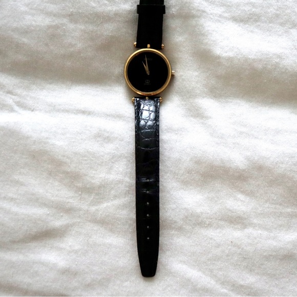 Gucci Vintage Watch - Picture 7 of 9